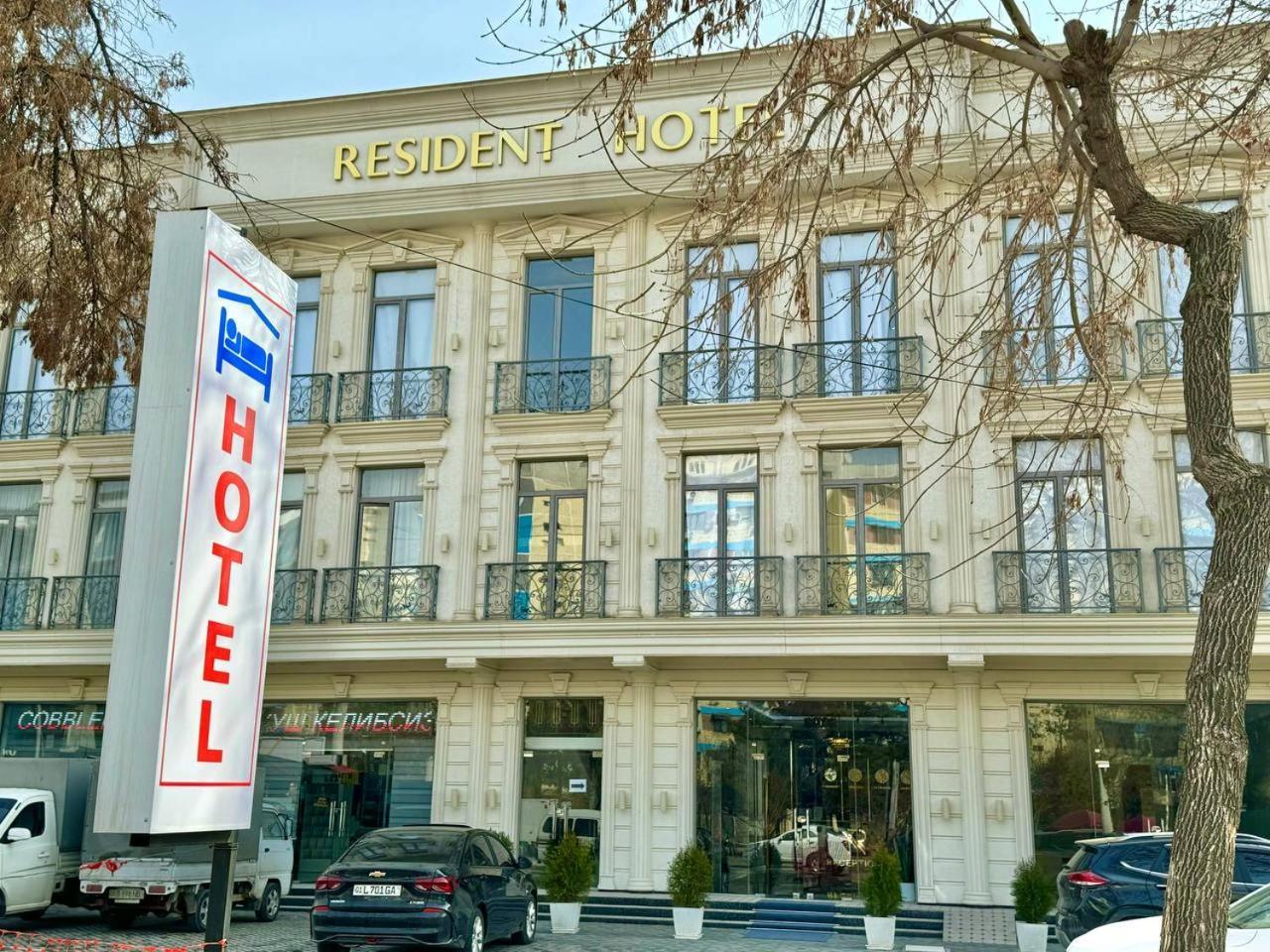 Resident Hotel Tashkent Esterno foto
