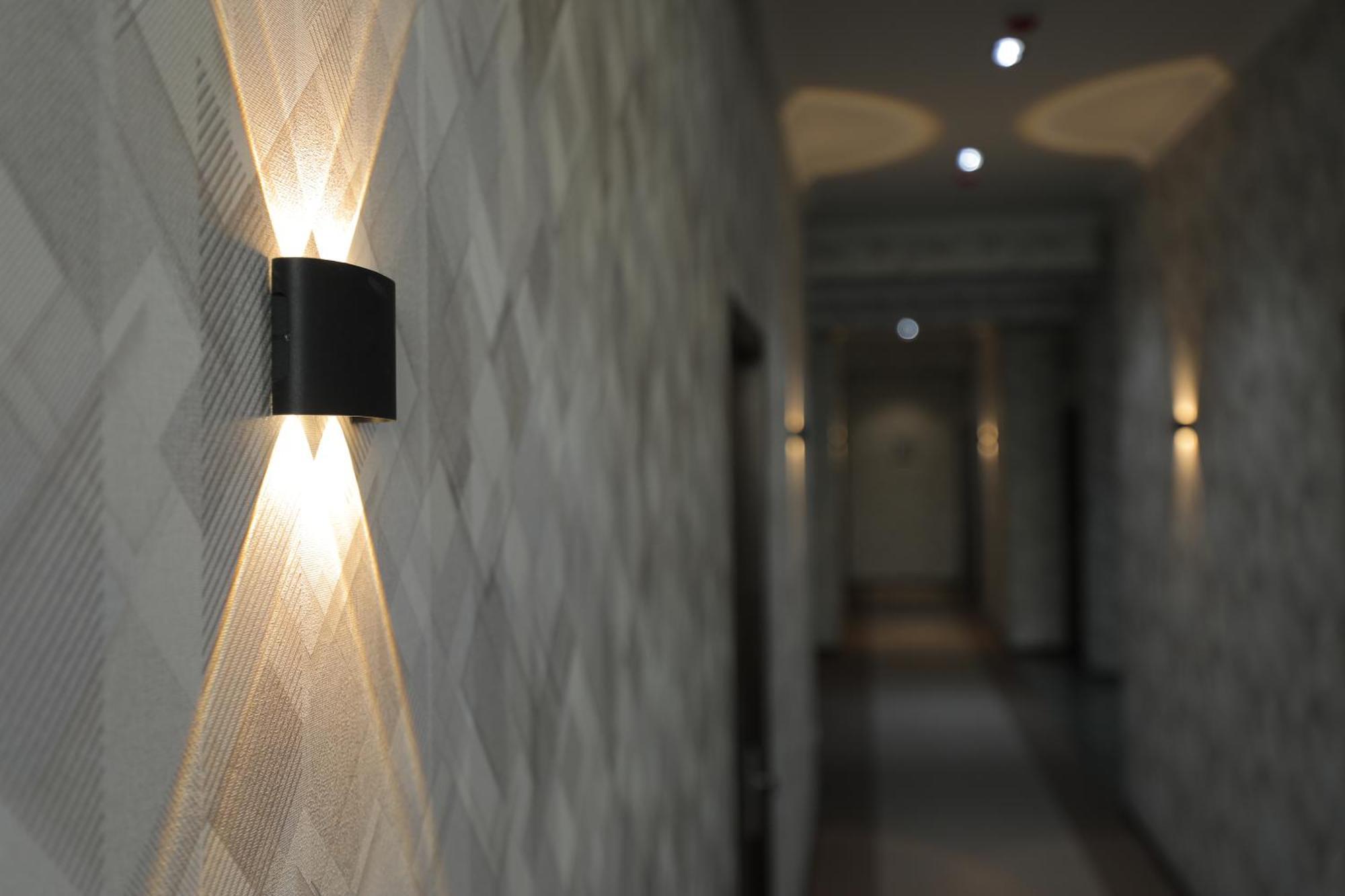 Resident Hotel Tashkent Esterno foto