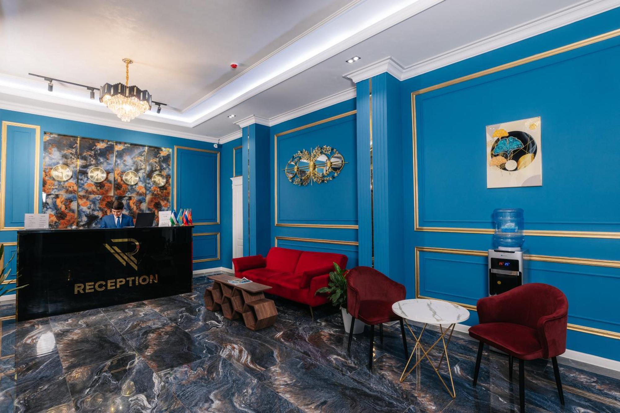 Resident Hotel Tashkent Esterno foto